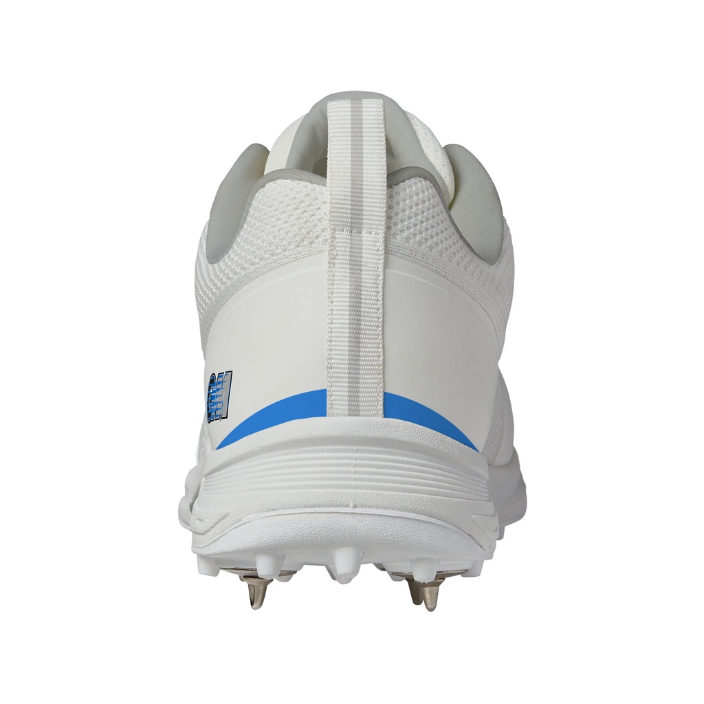 GM Maxi Spike Cricket Shoes