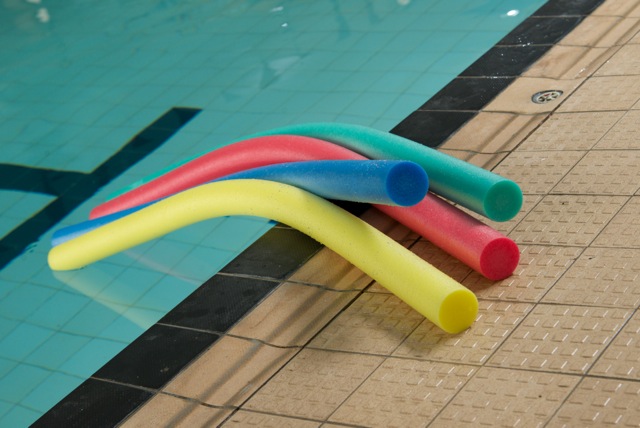 Swim Noodle (Assorted Colours)